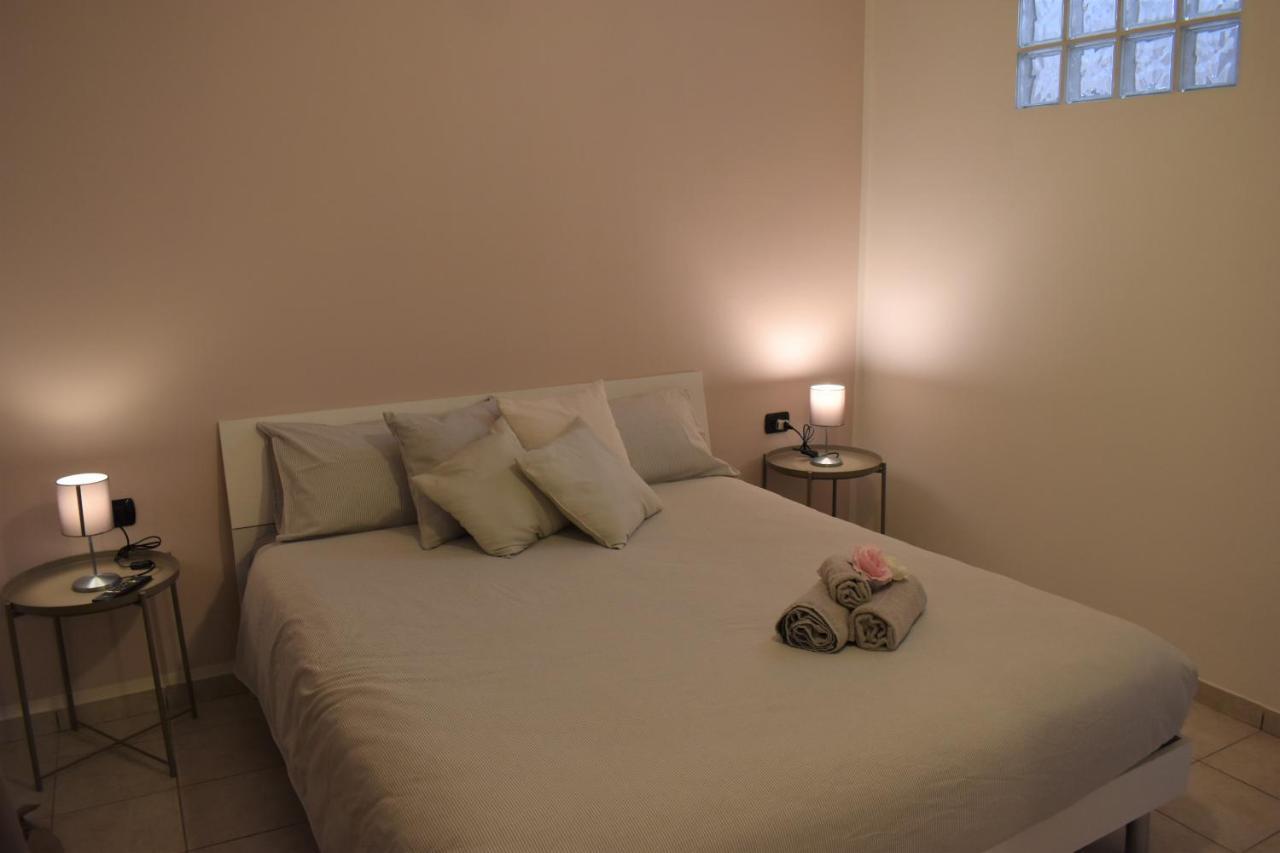 Felice House Apartment Кардано ал Кампо Екстериор снимка